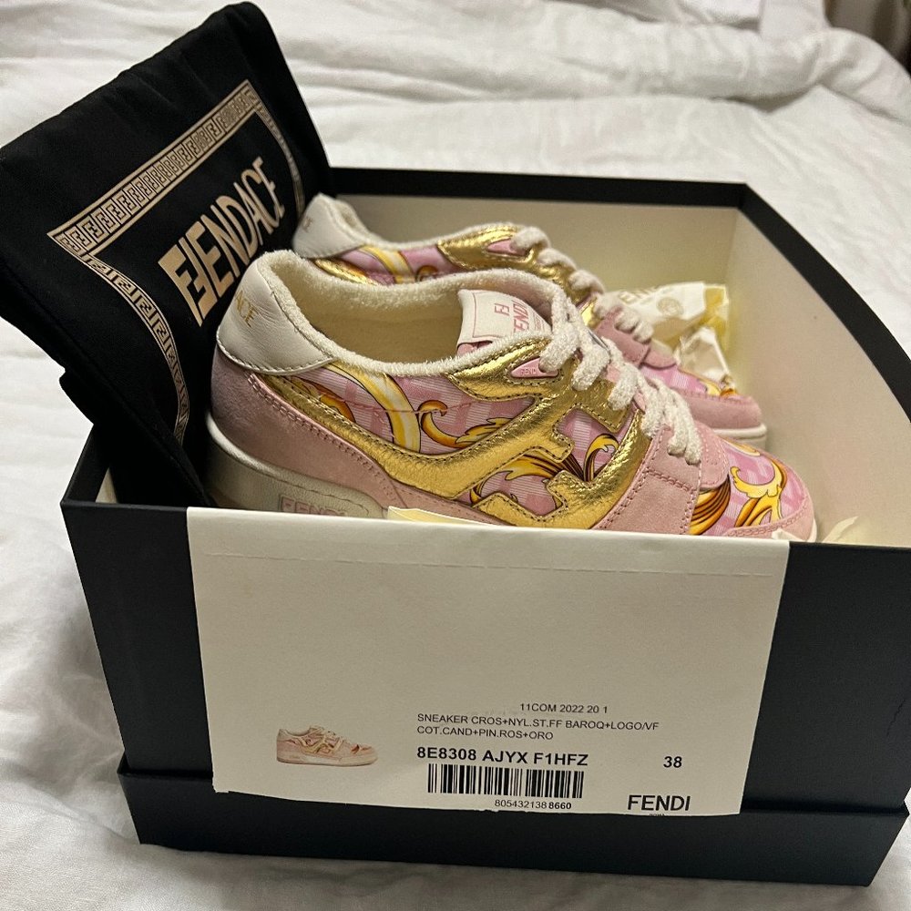 Fendi Match - Fendace Printed Pink Satin Low Top Sneakers - Picture 9 of 9